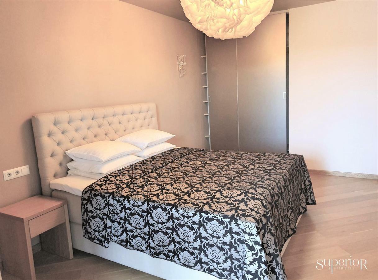 Winwinstay Superior Apartment By River Daugava Riga Buitenkant foto