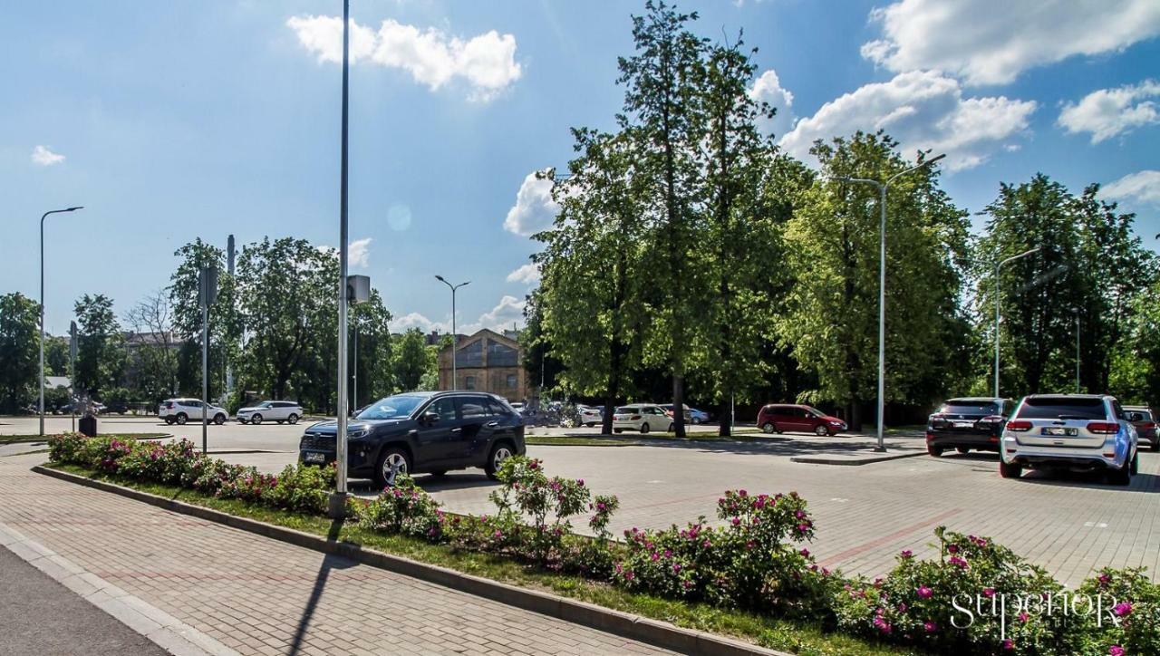 Winwinstay Superior Apartment By River Daugava Riga Buitenkant foto